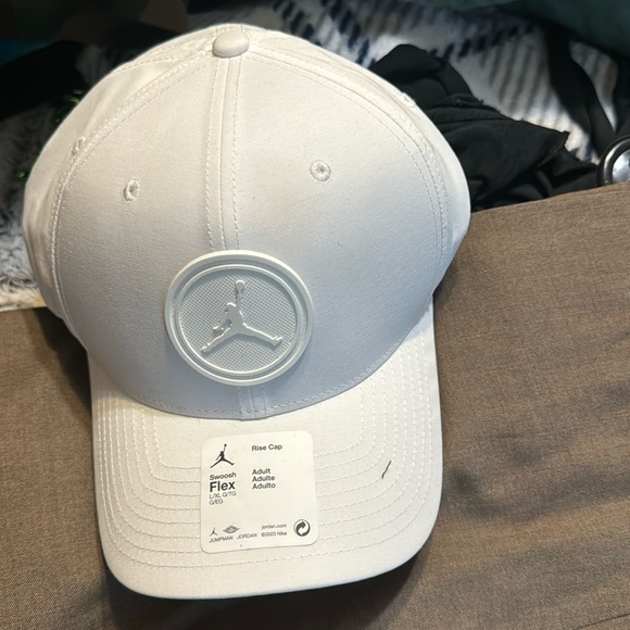 Parting ways - Picture 1 of 2